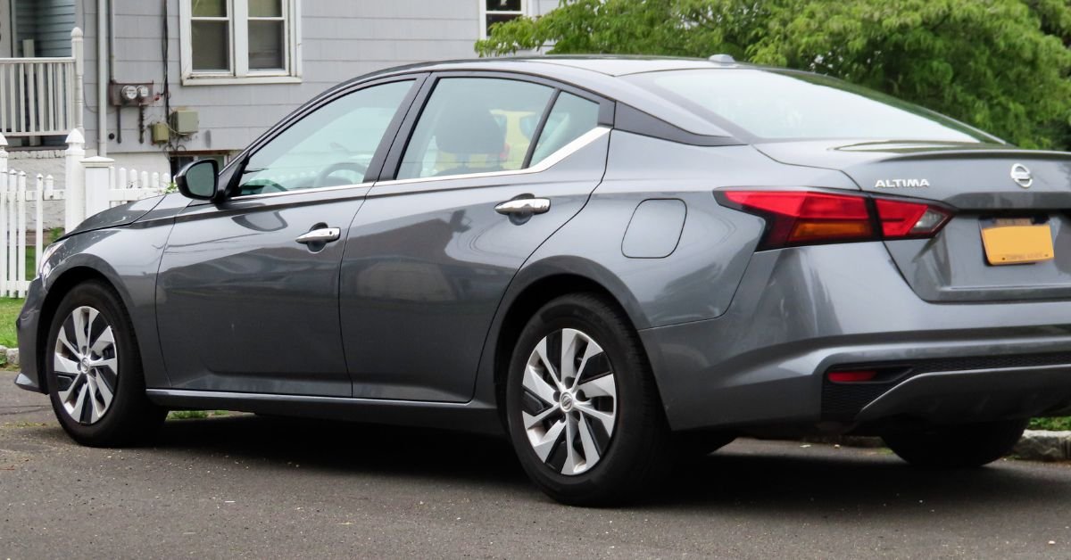 nissan recalls canada