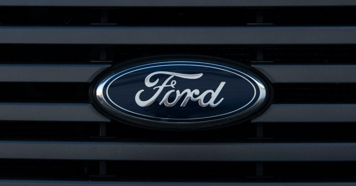 ford recalls canada